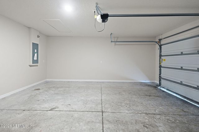 8700 KAYE Lane, Jacksonville, FL 32222