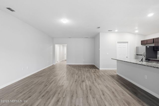 8700 KAYE Lane, Jacksonville, FL 32222
