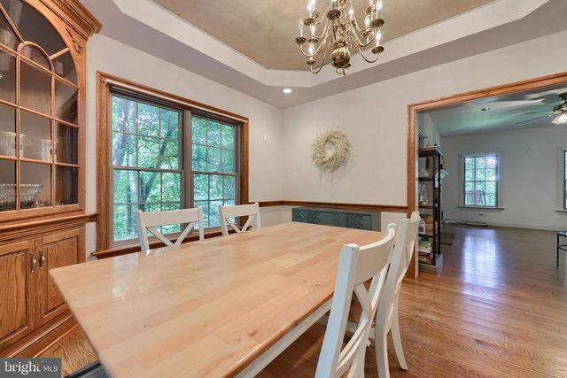 5800 BOSSLER RD, Elizabethtown, PA 17022