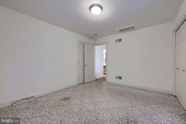 5800 BOSSLER RD, Elizabethtown, PA 17022