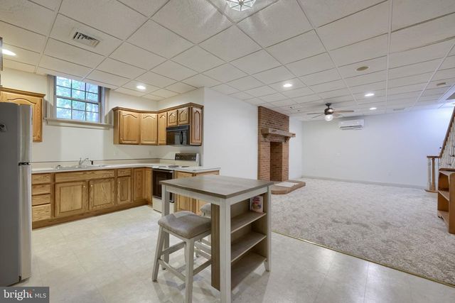 5800 BOSSLER RD, Elizabethtown, PA 17022
