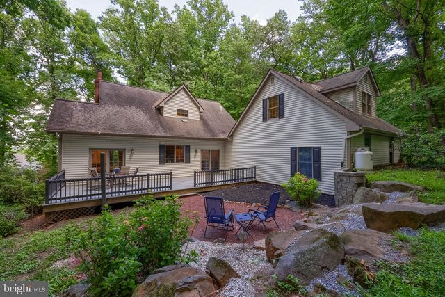 5800 BOSSLER RD, Elizabethtown, PA 17022