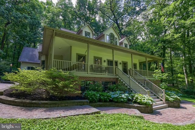 5800 BOSSLER RD, Elizabethtown, PA 17022