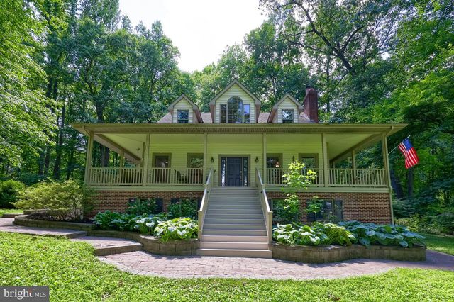 5800 BOSSLER RD, Elizabethtown, PA 17022