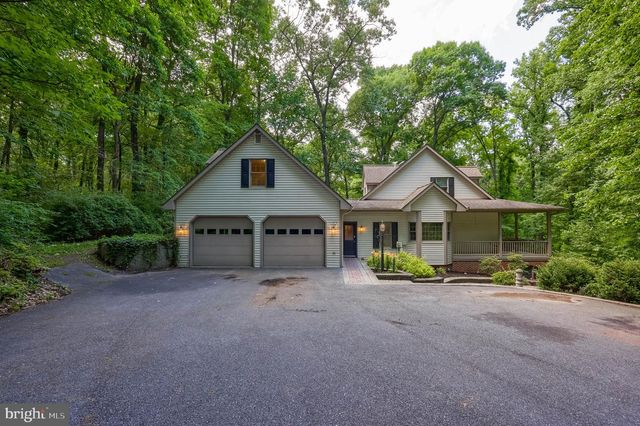5800 BOSSLER RD, Elizabethtown, PA 17022
