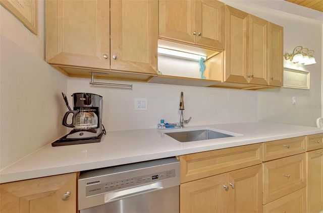 6006 MIDNIGHT PASS ROAD 60, Sarasota, FL 34242