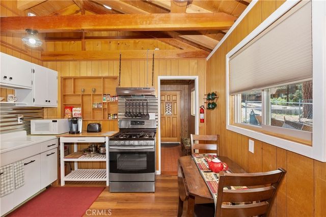 428 W Aeroplane, Big Bear City, CA 92314