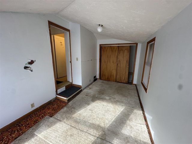 63 Maple Grove Avenue, Battle Creek, MI 49017