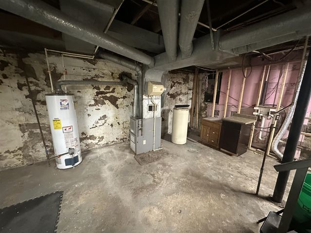 63 Maple Grove Avenue, Battle Creek, MI 49017