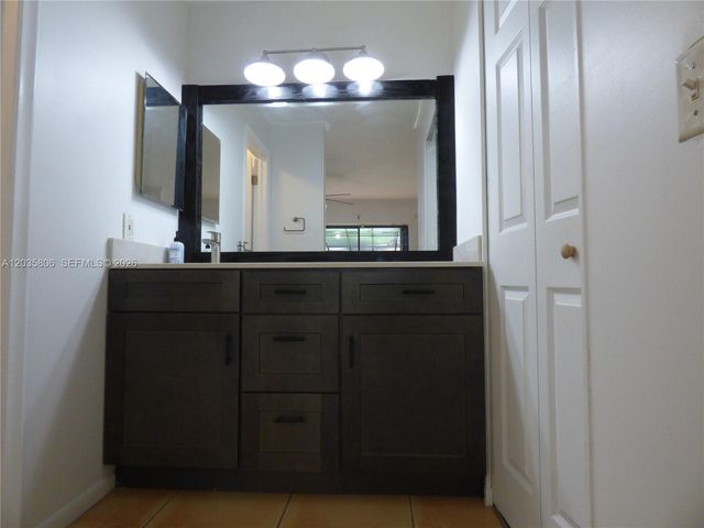 10857 SW 132nd Cir Ct 0, Miami, FL 33186