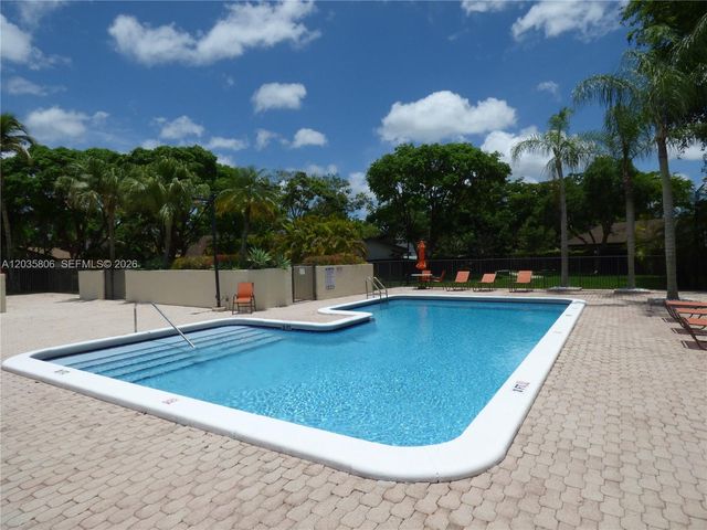 10857 SW 132nd Cir Ct 0, Miami, FL 33186