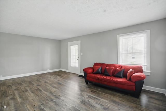 1915 Albany Street, Beech Grove, IN 46107