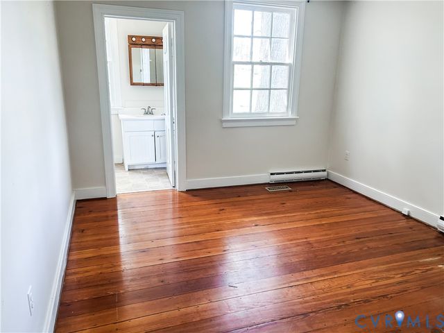 1346 Hockett Rd, Manakin Sabot, VA 23103