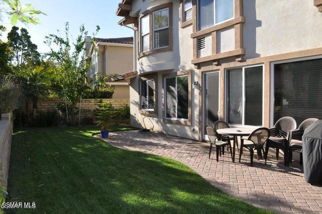 1596 Blue Canyon Street, Newbury Park, CA 91320