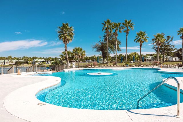 12211 Gateway Drive, Elberta, AL 36530