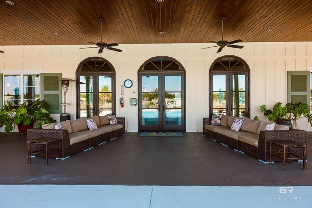 12211 Gateway Drive, Elberta, AL 36530