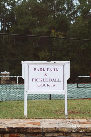 12211 Gateway Drive, Elberta, AL 36530