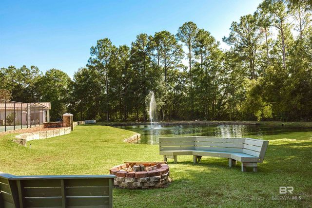 12211 Gateway Drive, Elberta, AL 36530