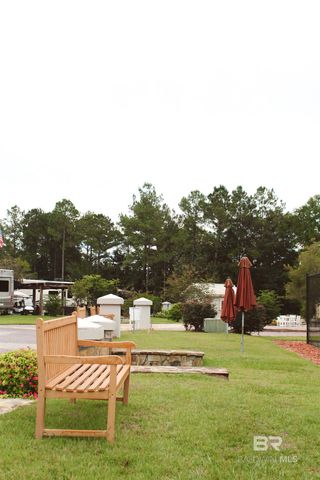 12211 Gateway Drive, Elberta, AL 36530