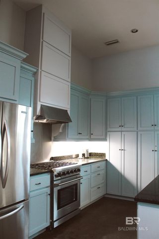 12211 Gateway Drive, Elberta, AL 36530