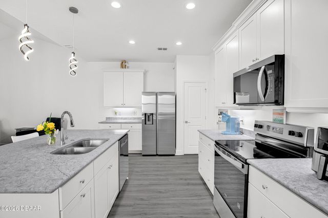 169 Coastal Avenue, Daytona Beach, FL 32124