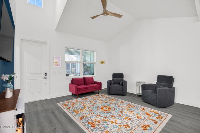 169 Coastal Avenue, Daytona Beach, FL 32124