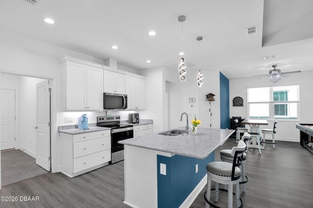 169 Coastal Avenue, Daytona Beach, FL 32124