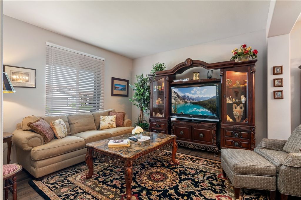 30299 Mondavi, Murrieta, CA 92563 — photo 5