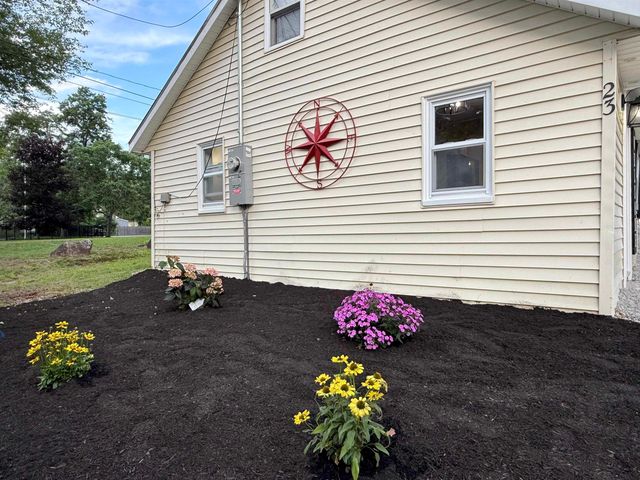23 Boynton Road, Meredith, NH 03253