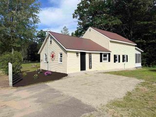 23 Boynton Road, Meredith, NH 03253