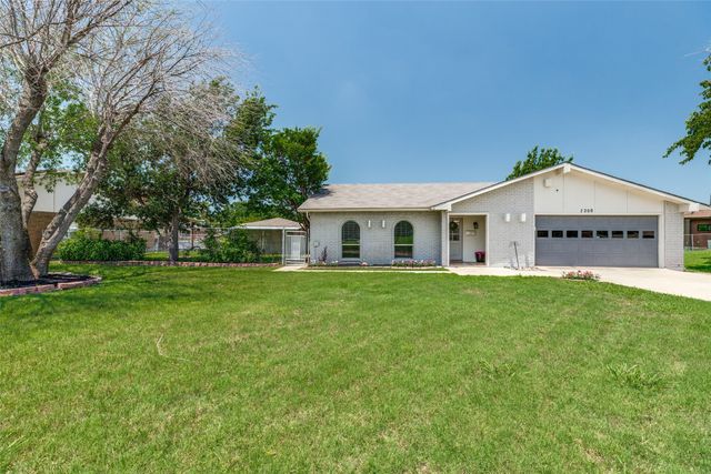 7208 Langley Court, The Colony, TX 75056