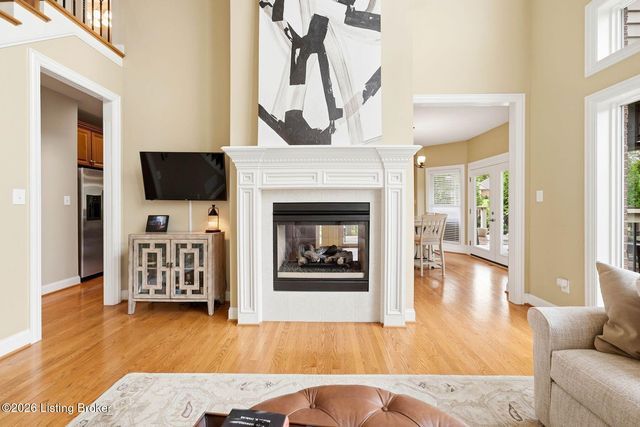 13415 Kristen Leigh Ct, Louisville, KY 40299