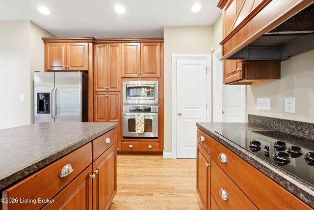 13415 Kristen Leigh Ct, Louisville, KY 40299