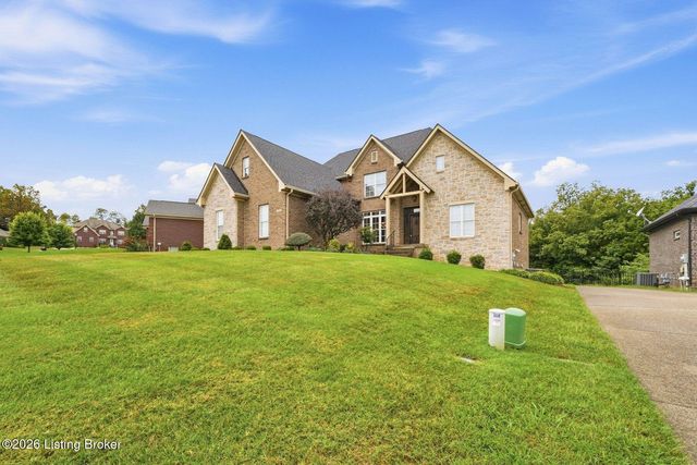 13415 Kristen Leigh Ct, Louisville, KY 40299