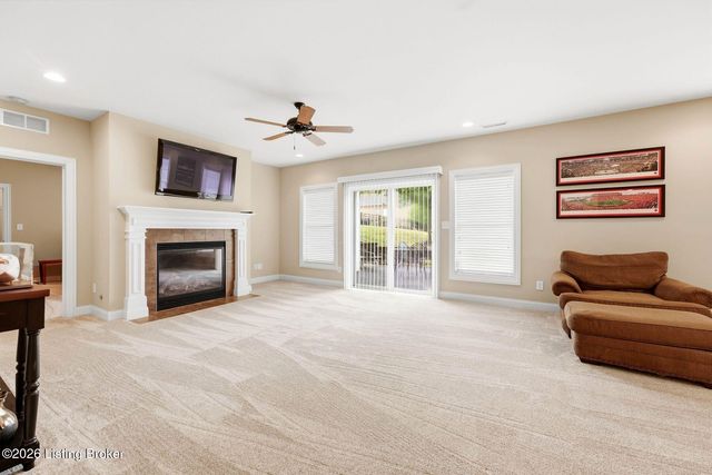 13415 Kristen Leigh Ct, Louisville, KY 40299