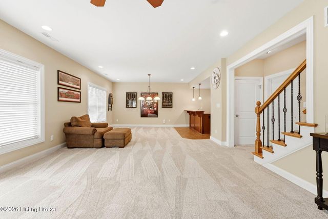 13415 Kristen Leigh Ct, Louisville, KY 40299