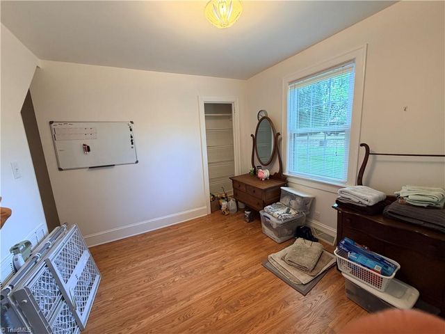 4608 High Point Road, Kernersville, NC 27284