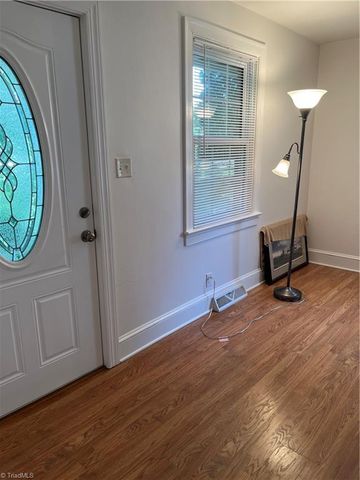 4608 High Point Road, Kernersville, NC 27284