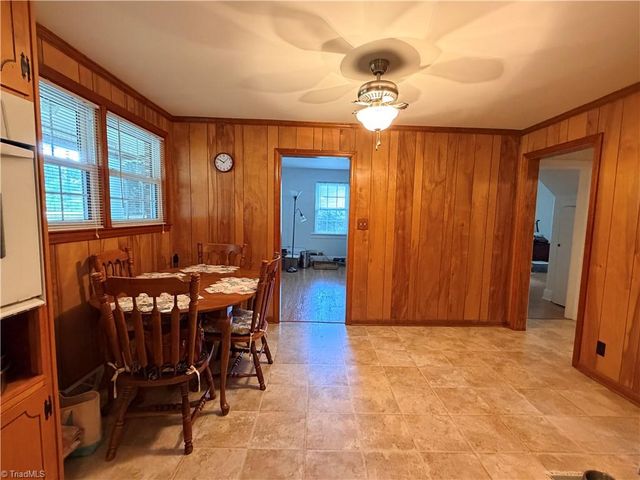 4608 High Point Road, Kernersville, NC 27284