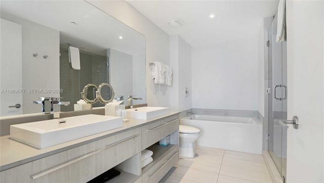 4010 S Ocean Dr T4002, Hollywood, FL 33019