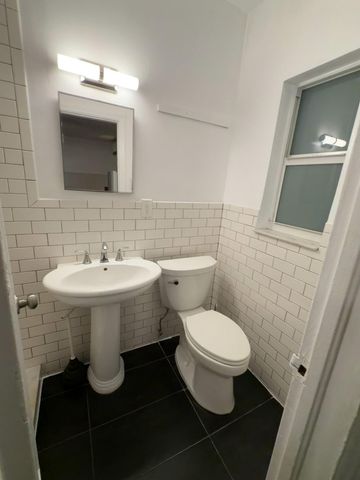 1004 W Las Olas Boulevard 2, Fort Lauderdale, FL 33312