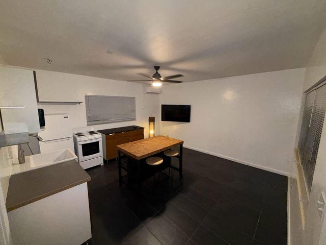 1004 W Las Olas Boulevard 2, Fort Lauderdale, FL 33312
