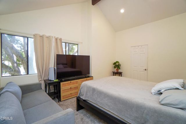 2077 E Bard Road, Oxnard, CA 93033