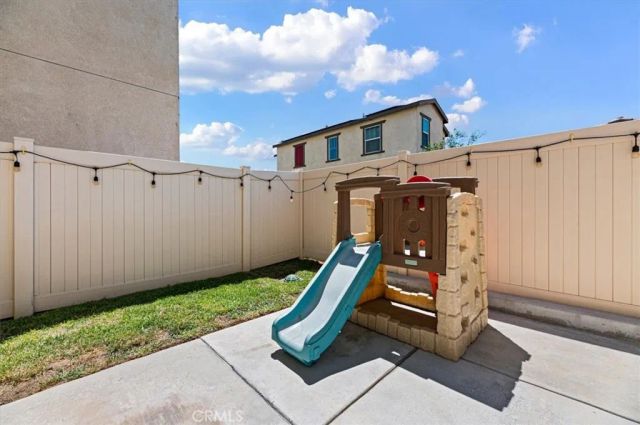 4022 Boulder Drive, Jurupa Valley, CA 92509