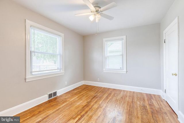 113 W HILLTOP RD, Baltimore, MD 21225
