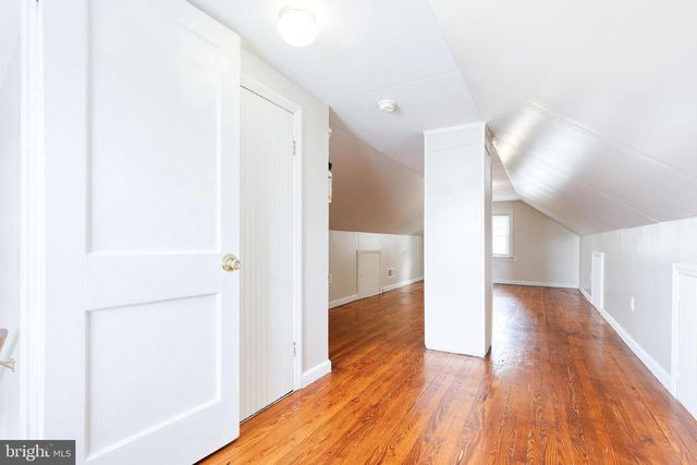 113 W HILLTOP RD, Baltimore, MD 21225