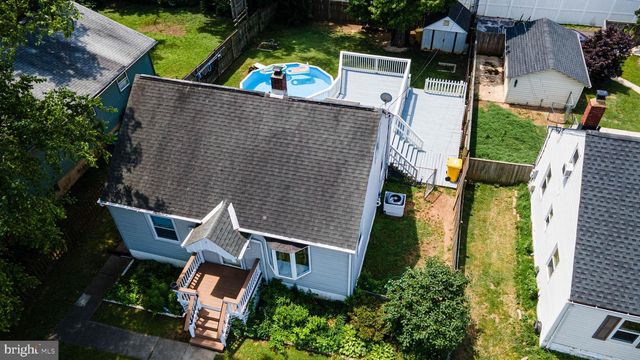 113 W HILLTOP RD, Baltimore, MD 21225