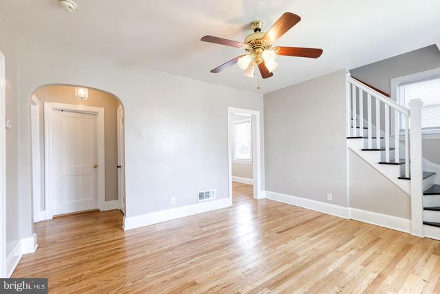 113 W HILLTOP RD, Baltimore, MD 21225