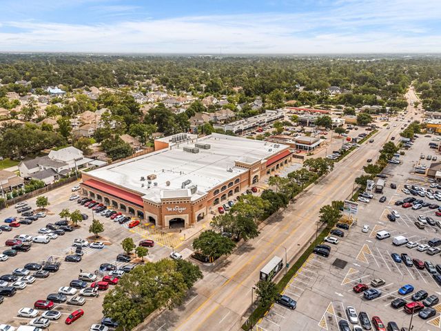 1067 W 43rd Street, Houston, TX 77018