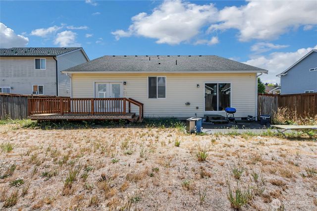 15334 104th Avenue SE, Yelm, WA 98597